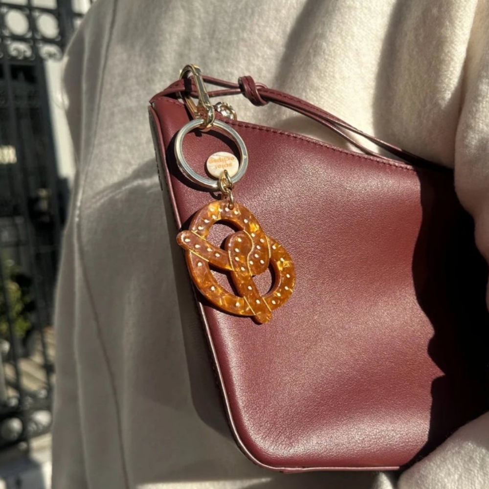 Limited Edition Solar Eclipse Hand Painted Brown Pretzel Key Holder Bag Charm - Picture 2 of 3